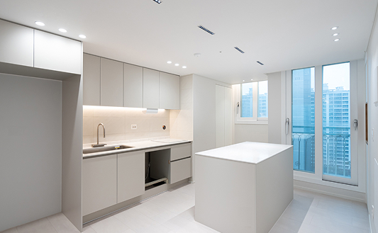 매니저님이 제안해 준 주방 구조가 정말 마음에 들어요! 지인들의 칭찬이 자자하답니다.